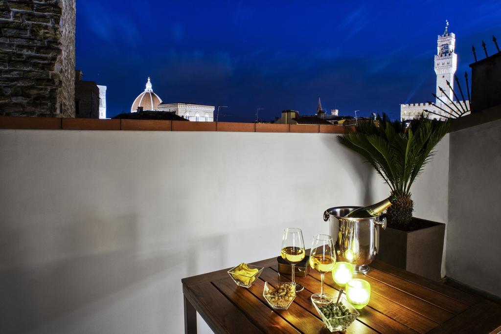 Gallery Hotel Art - Lungarno Collection Florenz Exterior foto