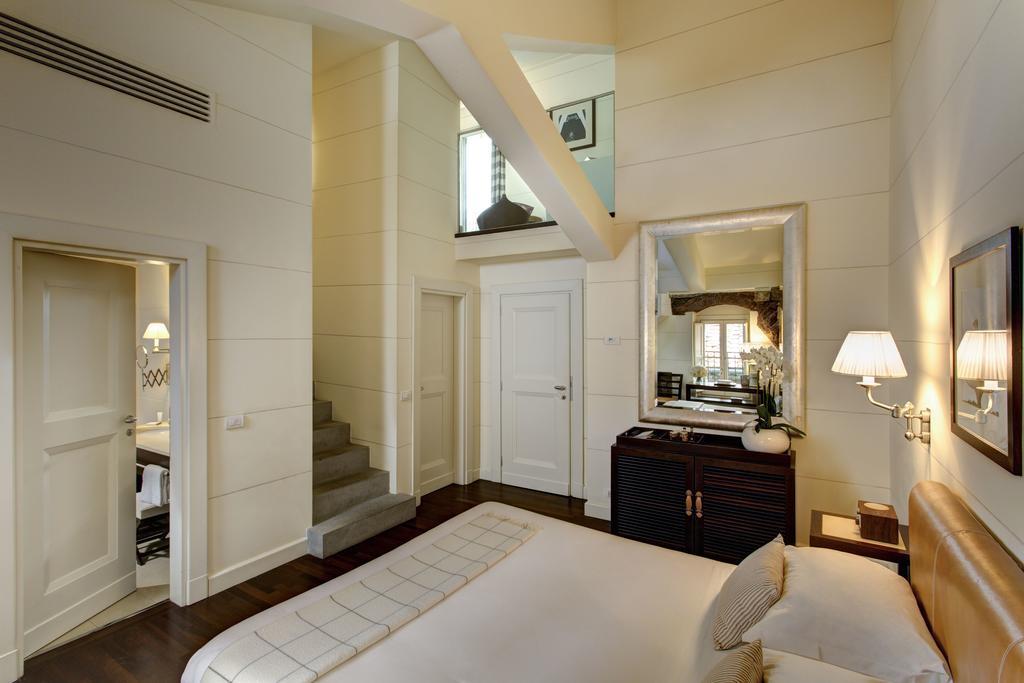 Gallery Hotel Art - Lungarno Collection Florenz Exterior foto